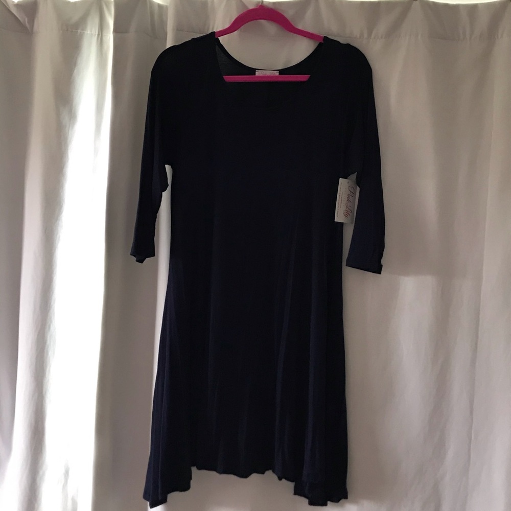 NWT Navy blue Pink Lily Dress
